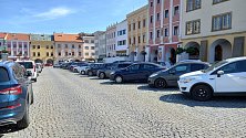Parkování v historickém centru a na sídlištích Kroměříže jako jedno z témat pro letošní komunální volby v Kroměříži