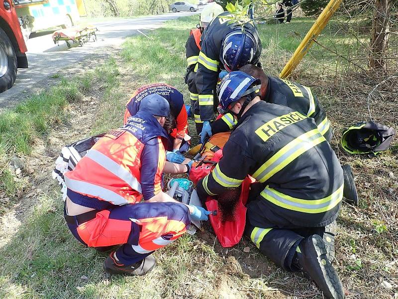 Vážná nehoda u Kvasic na Kroměřížsku, 23. 4. 2022