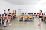 Na holešovské třetí základní škole v úterý 30. května slavnostně otevřeli novou učebnu. 