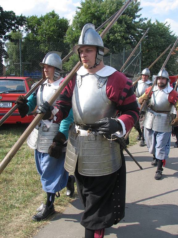 V sobotu 12. července 2008 sehráli herci na Pionýrské louce v Kroměříži rekonstrukci bitvy, kdy Švédové dobyli Kroměříž, a to v roce 1643.