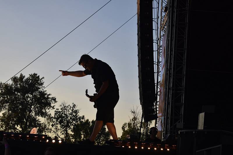 První ročník Music TON festivalu v Holešově. Pátek, 9. 7. 2021.