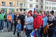 Demonstrace v Kroměříži. Lidé vyslovili svůj nesouhlas s premiérem Andrejem Babišem a jmenováním ministryně Marie Benešové.