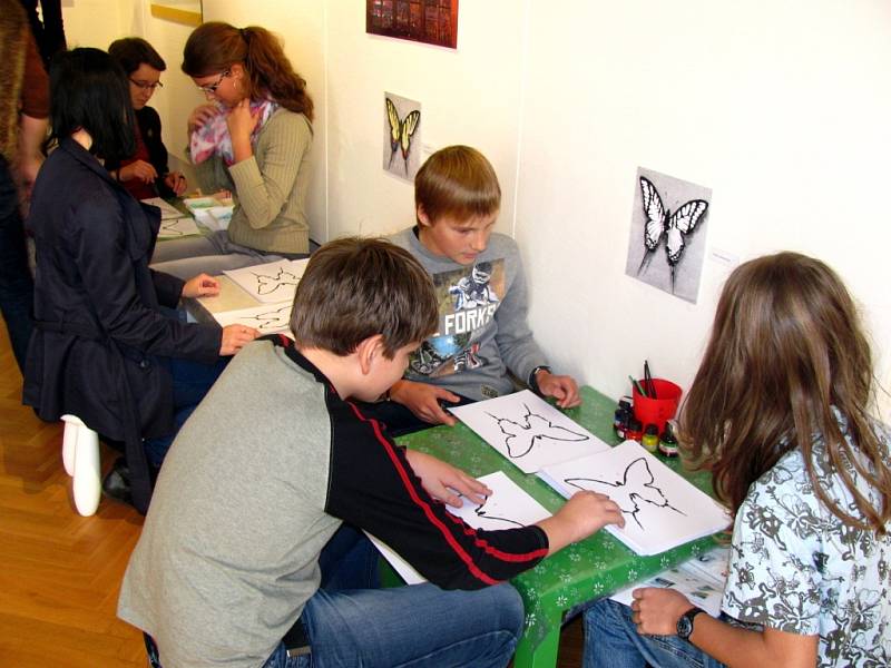 Muzeum Kroměřížska otevřelo novou netradiční výstavu spojenou s interaktivním programem pro školy Ateliér podle Maxe Švabinského.