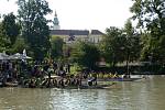 Festival Dračích lodí na Dlouhém rybníku v Kroměříži