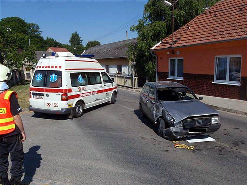 Bez vážných následků se obešla nehoda, kterou policisté řešili v pondělí po deváté hodině ráno v ulici Kyjovská v Koryčanech.