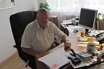 Současný ředitel Kroměřížských technických služeb Pavel Suchánek odchází do důchodu.