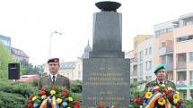 V Kroměříži patřilo středeční ráno památce rumunských vojáků, kteří padli při osvobozování města na konci druhé světové války. Pietního aktu se zúčastnili zastupitelé města i rumunská velvyslankyně.