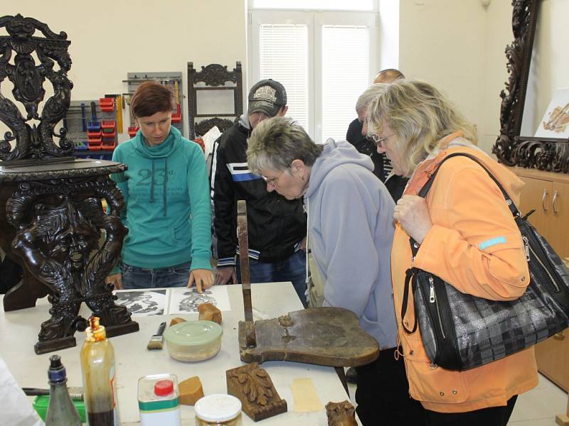 V Muzeu Kroměřížska v sobotu oslavovali Den kraje. Už po páté se návštěvníkům otevřely všechny expozice a dokonce i restaurátor­ské dílny.