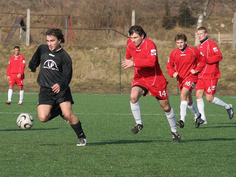 Fotbalisté Těšnovic.