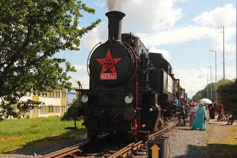 140 let dráhy Kroměříž - Zborovice. Snímky jsou z oslav ve Zdounkách.