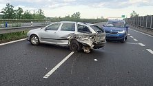 Nehoda dvou osobních aut na dálnici D1 u Skaštic, 2. 6. 2022