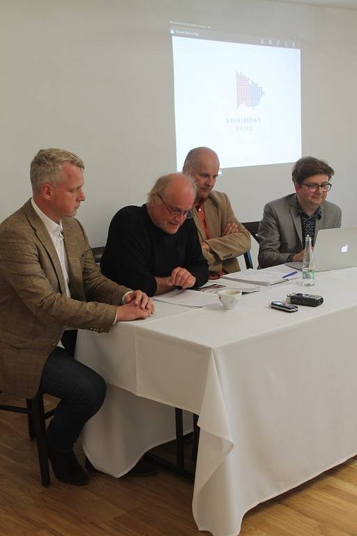 Organizátoři Kroměřížské výzvy v sobotu na tiskové konferenci představili společnou strategii pro nadcházející prezidentskou kampaň pro rok 2017 a 2018.
