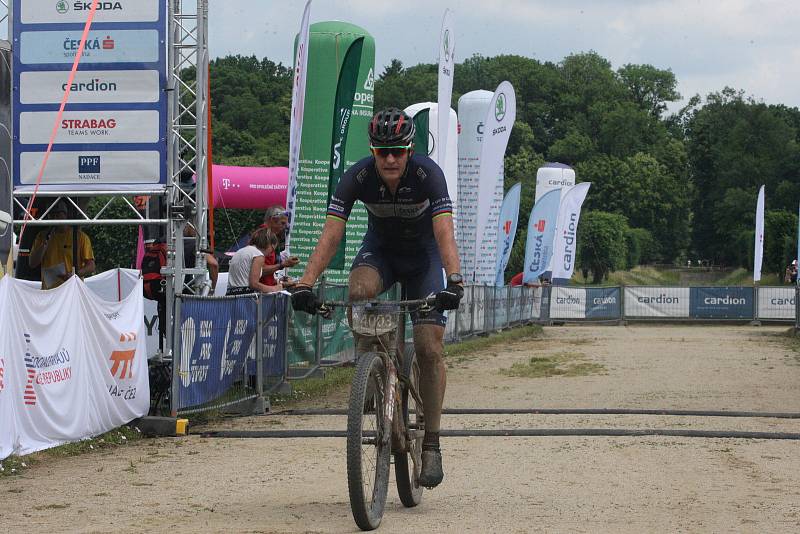 Prestižní Bikemaraton Drásal České spořitelny ovládl Němec Seewald, extrémní trať Obra opanoval Jobánek.