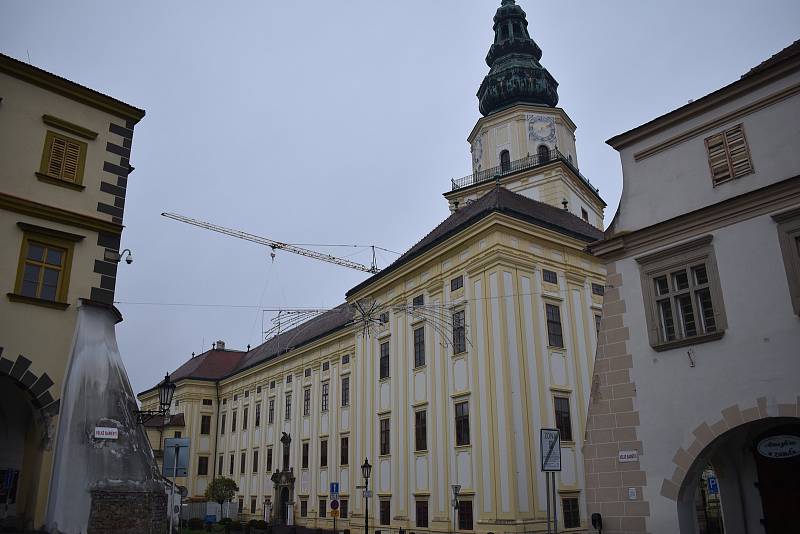 Opravy Arcibiskupského zámku v Kroměříži.