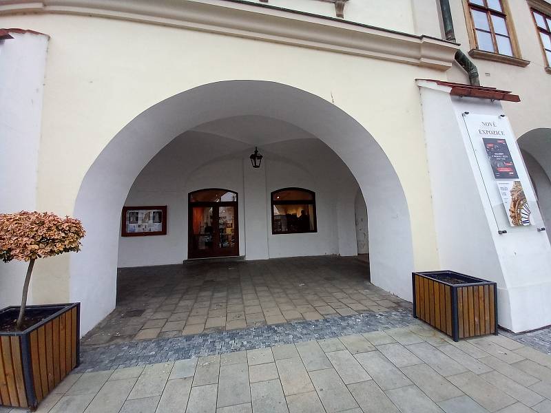 Stejně jako v předešlých letech bude v podloubí u Muzea Kroměřížska k vidění Bařinkův mechanický betlém.