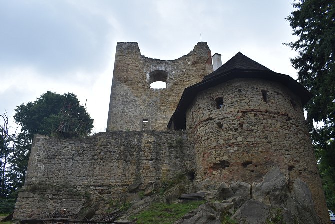 Zřícenina hradu Cimburk, srpen 2021.