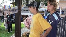 Patnáctiletý Matěj Szuda (vlevo) a téměř sedmnáctiletý Andreas Köllner na nehodu v jejich městě sotva kdy zapomenou.
