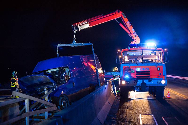 Zásah u havarované dodávky na rozestavěné dálnici D48 u Příbora..