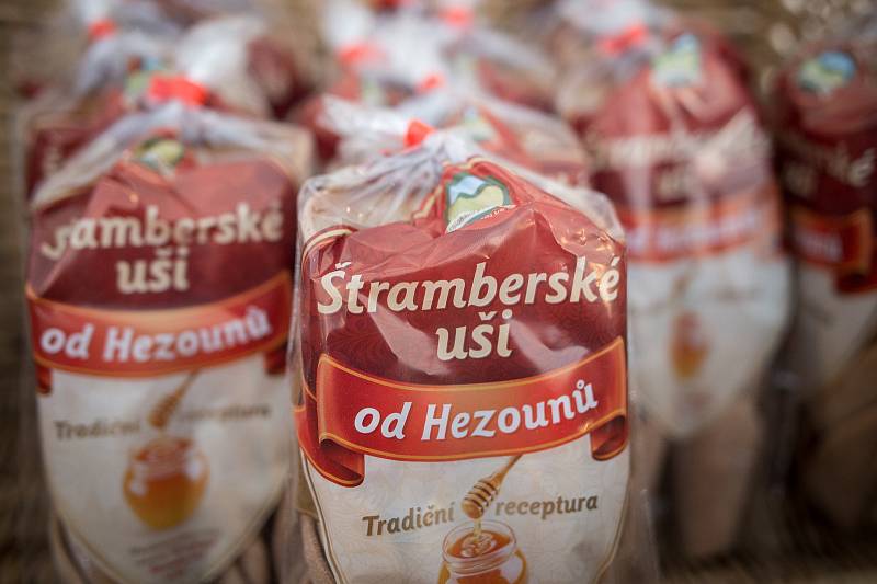Štramberské uši jsou prvním českým potravinářským výrobkem, kterému Evropská unie udělila ochranu zeměpisného označení.