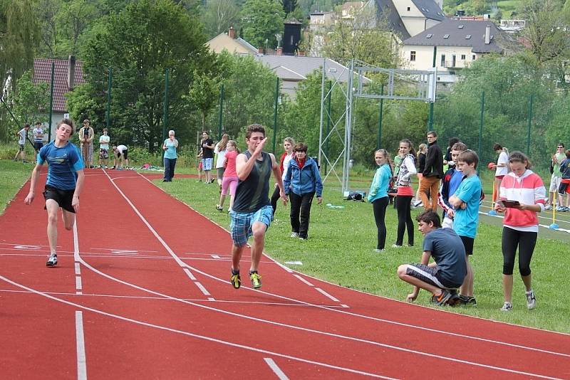 Okresní kolo Odznaku Všestrannosti Olympijských Vítězů se uskutečnilo v pondělí 19. května v Odrách na hřišti ZŠ Pohořská. 