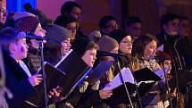 Ve Frenštátě pod Radhoštěm měli letos opět bohatý program. Ke zpívání se sešlo kolem šesti stovek lidí.
