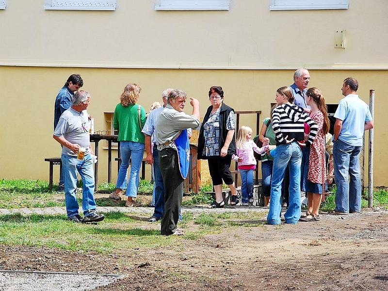 Od pátku do neděle 26. července probíhaly v Hůrce, místní části Jeseníku nad Odrou oslavy 100 let od založení SDH Hůrka.