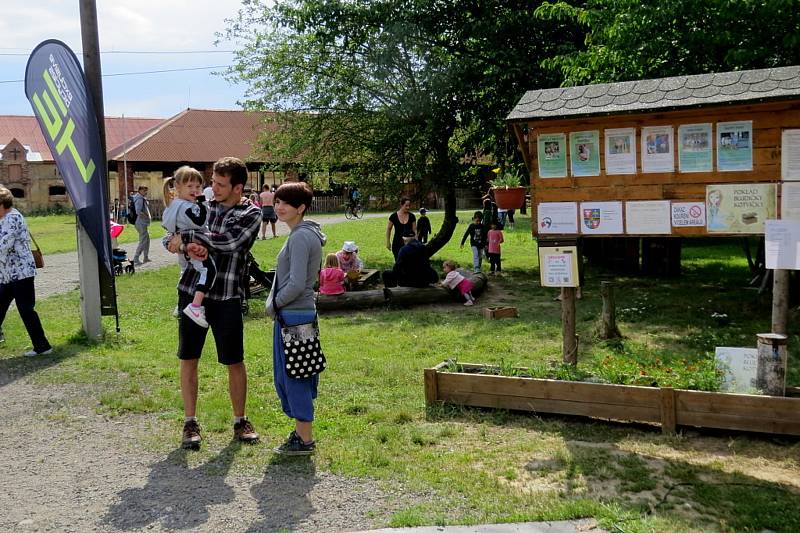 Country odpoledne u koní na Jarošově statku ve Studénce.