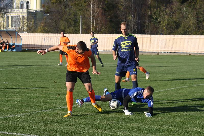 Bílovec ve vyhroceném derby zdolal Fulnek 2:1.