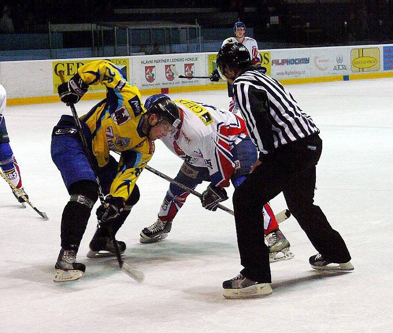 Snínky z utkání HC Gedos Nový Jičín - HC Zubr Přerov 2:1.