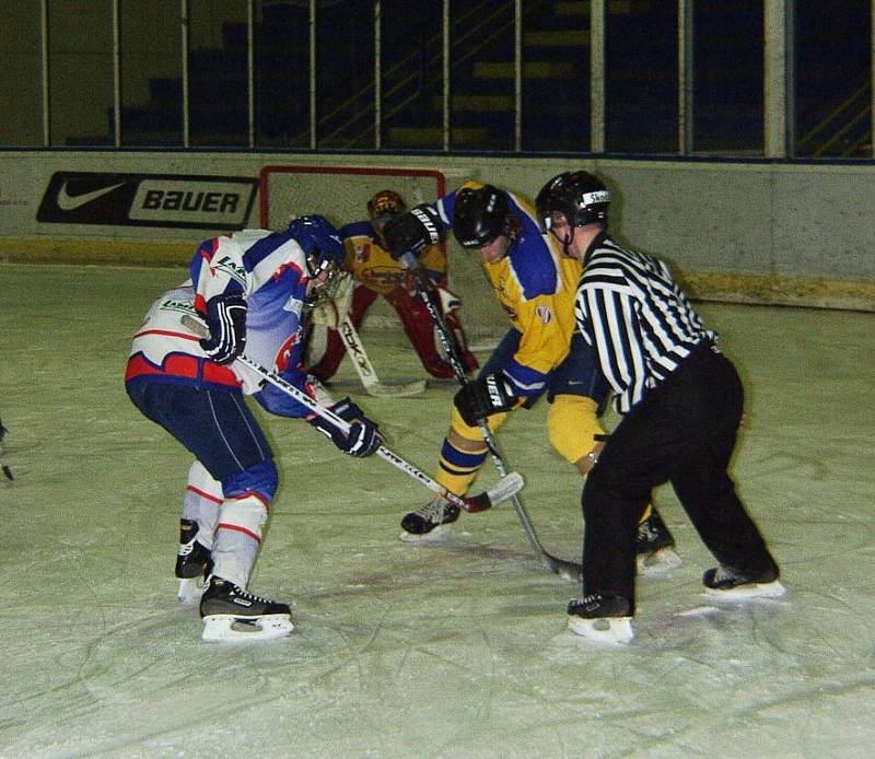 Kopřivničtí hokejisté přivítali v rámci 21. kola ligy juniorů na svém kluzišti Nový Jičín.