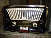 Rádio Tesla Tenor, které získalo novojičínské pracoviště ÚZSVM z odúmrtě, se stane součástí sbírek opavského slezského muzea.