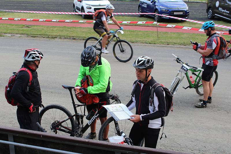 Kopřivnický drtič - vyjížďka, jejíž maximální trasa měří 130 kilometrů, se uskutečnila v sobotu 15. července. Zúčastnilo se na sedm stovek cyklistů.