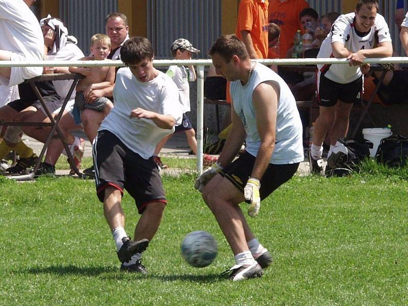 Fotbalový turnaj CCFar Cup 2009 ve Velkých Albrechticích měl letos na pořadu již svůj 20. ročník.