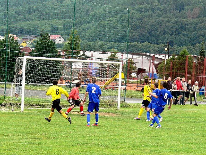 Zástupce I. A třídy, skupiny B z Přerovska přivítali v neděli 24. července na svém hřišti fotbalisté TJ Odry. S mužstvem FKM Opatovice, které hraje o stupeň vyšší soutěž, si vcelku v poklidu poradili.