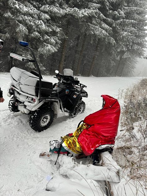 První zásah horských záchranářů v Beskydech v letošní zimě.