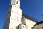 V neděli 23. října dopoledne se v Bílovci rozezněly zvony poněkud slavnostněji. Právě v tento den si totiž Bílovečtí připomněli pětadvacáté výročí navrácení zvonů do kostela sv. Mikuláše.