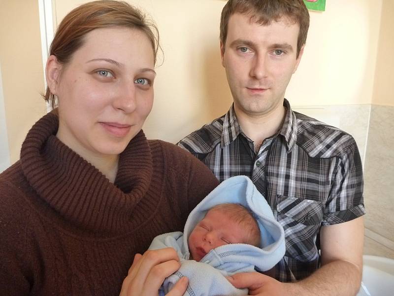 JAKUB ERMIS, Frenštát pod Radhoštěm, nar. 2. 3. 2013, 51 cm, 3,73 kg. Nemocnice Nový Jičín.