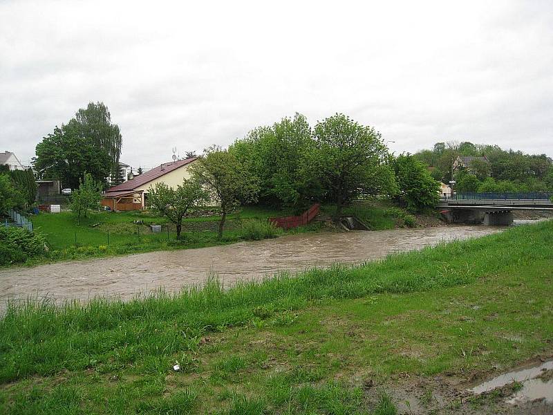 Nový Jičín - pondělí 17. května po 7 hodině ráno.