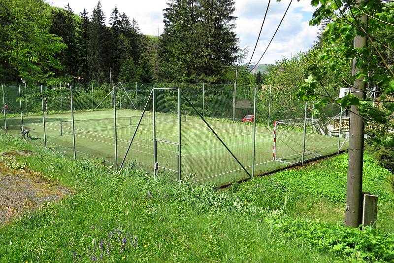 Hotel Troyer v Trojanovicích opět zahajuje provoz v pondělí 28. května 2021.