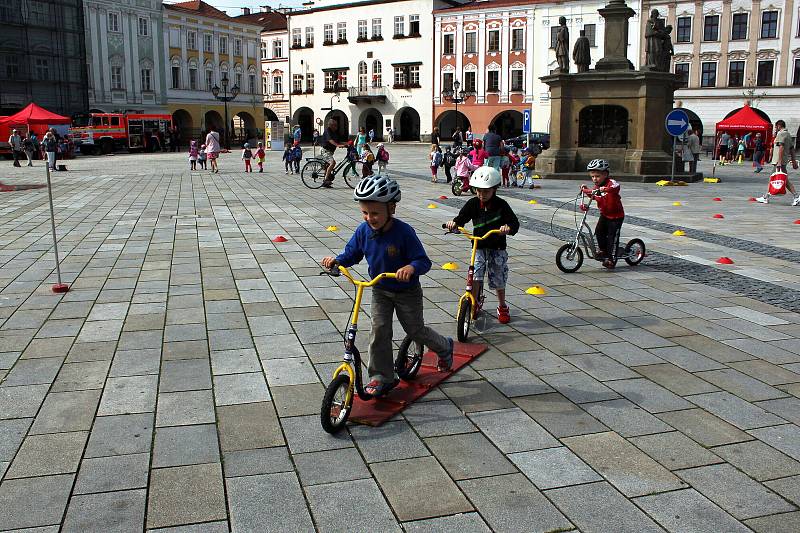 Den bez úrazu 2018 se uskutečnil ve středu 6. června dopoledne na Masarykově náměstí v Novém Jičíně.