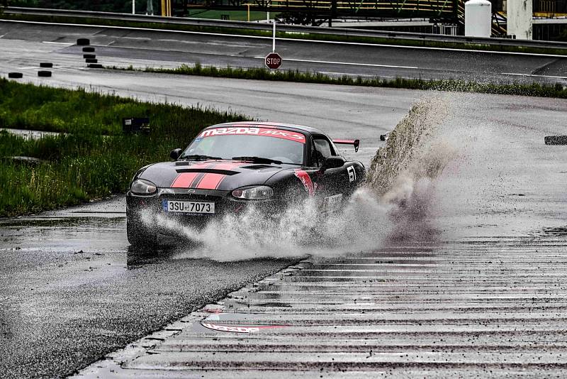 Rally KoprCup se jel v sobotu 22. května na kopřivnickém Tatra polygonu