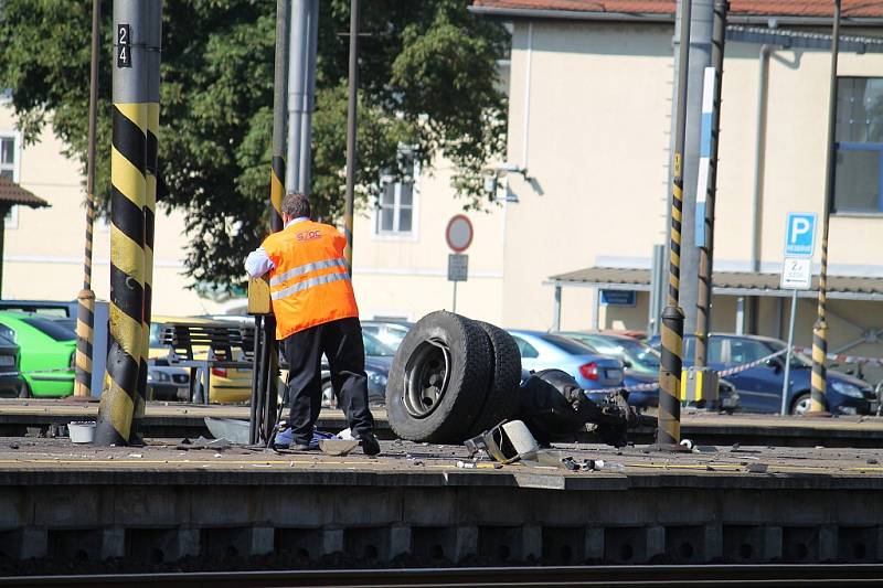 Tragická železniční nehoda pendolina ve Studénce 22. července 2015. 