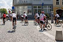 Cyklojízda Nadace Josefa Zimovčáka - Na kole dětem 2019 se ve středu 5. června zastavila také ve Frenštátě pod Radhoštěm.