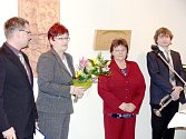 Před dvěma lety cenu sv. Martina za mimořádný umělecký přínos městu dostala Marie Hrnčířová, umělecká vedoucí Valašského souboru Radhošť z Trojanovic. 