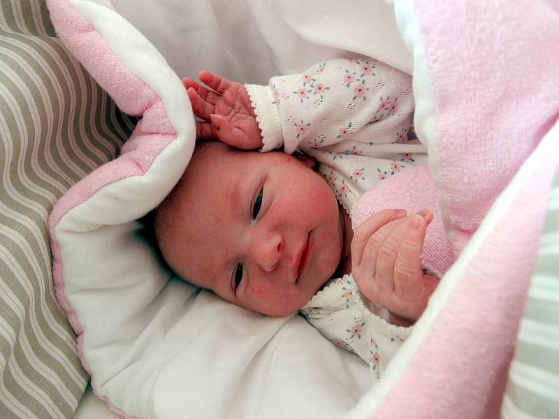 ELLA PTÁČKOVÁ, Kopřivnice, nar. 15. 9. 2014, 49 cm, 3,22 kg. Nemocnice Nový Jičín. 