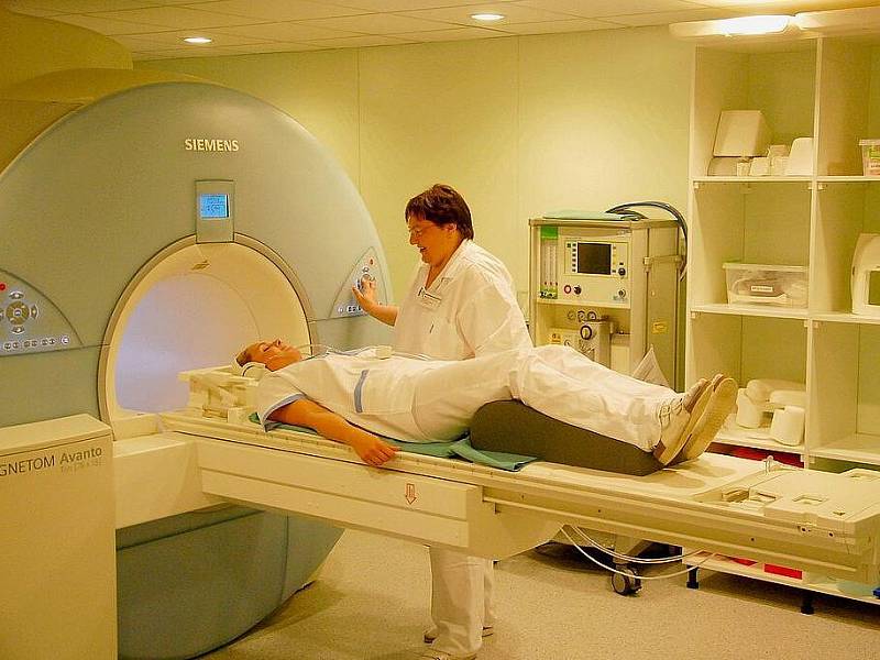 Komplexní onkologické centru v Nemocnici s poliklinikou v Novém Jičíně disponuje i špičkovou magnetickou rezonancí.