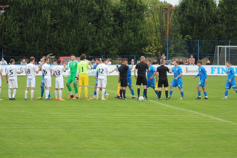 Zápas 2. kola fotbalového krajského přeboru Řepiště - Petřvald na Moravě 1:4.