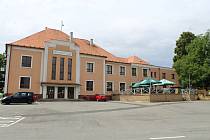 Dělnický dům ve Studénce - červenec 2023.