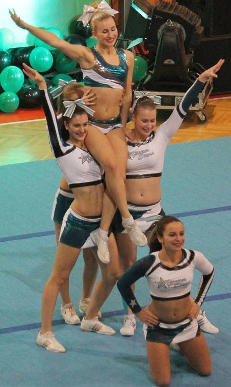 1. ročník mezinárodního poháru v soutěžním cheerleadingu: NJ Cheer Open 2013. 