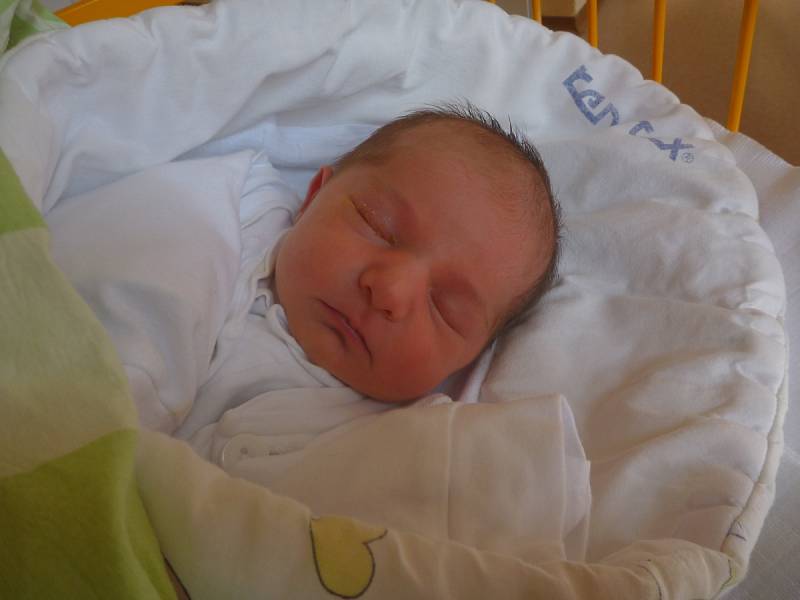 ANEŽKA BALOGOVÁ, Odry, nar. 21. 5. 2016, 44 cm, 2,38 kg. Nemocnice Nový Jičín.